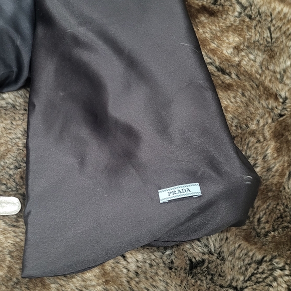 Plum-colored Prada sandals - Picture 4 of 5